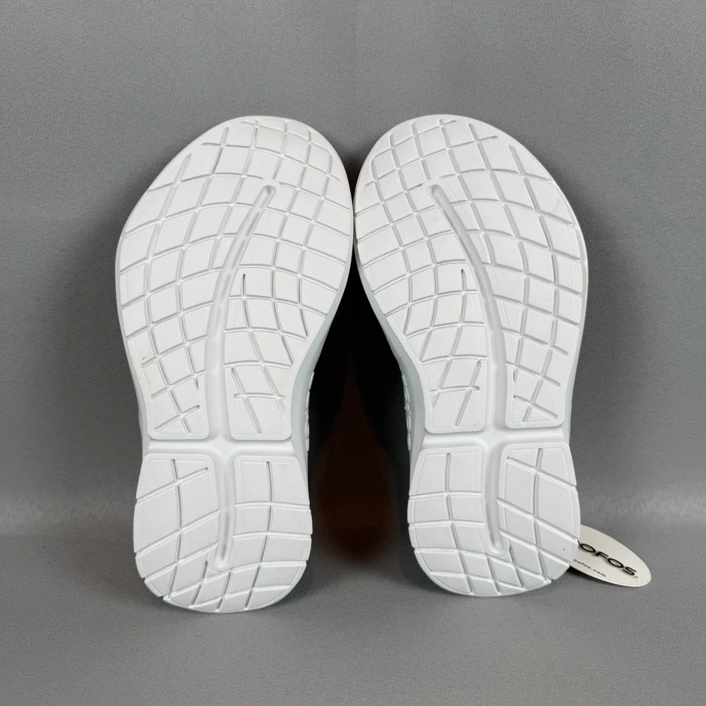 Oofos OOmg Low Mesh Sport Recovery Sneakers Mens 9 Black White Slip-On Light NIB